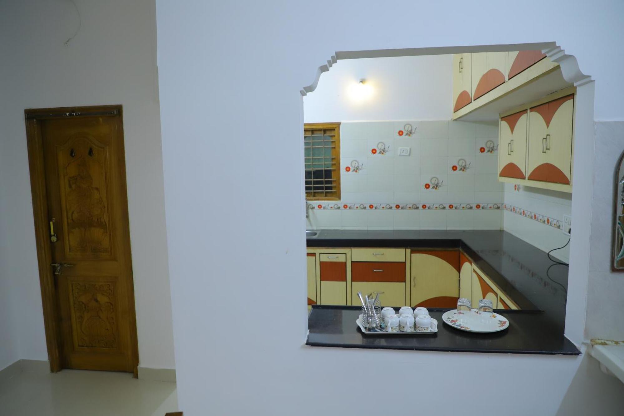 Nanda Mohan Homestay- Luxuries Ac Apartment Close To Alipiri Foothills-Kapila Teertham And Iskcon Temple تيروباتي المظهر الخارجي الصورة