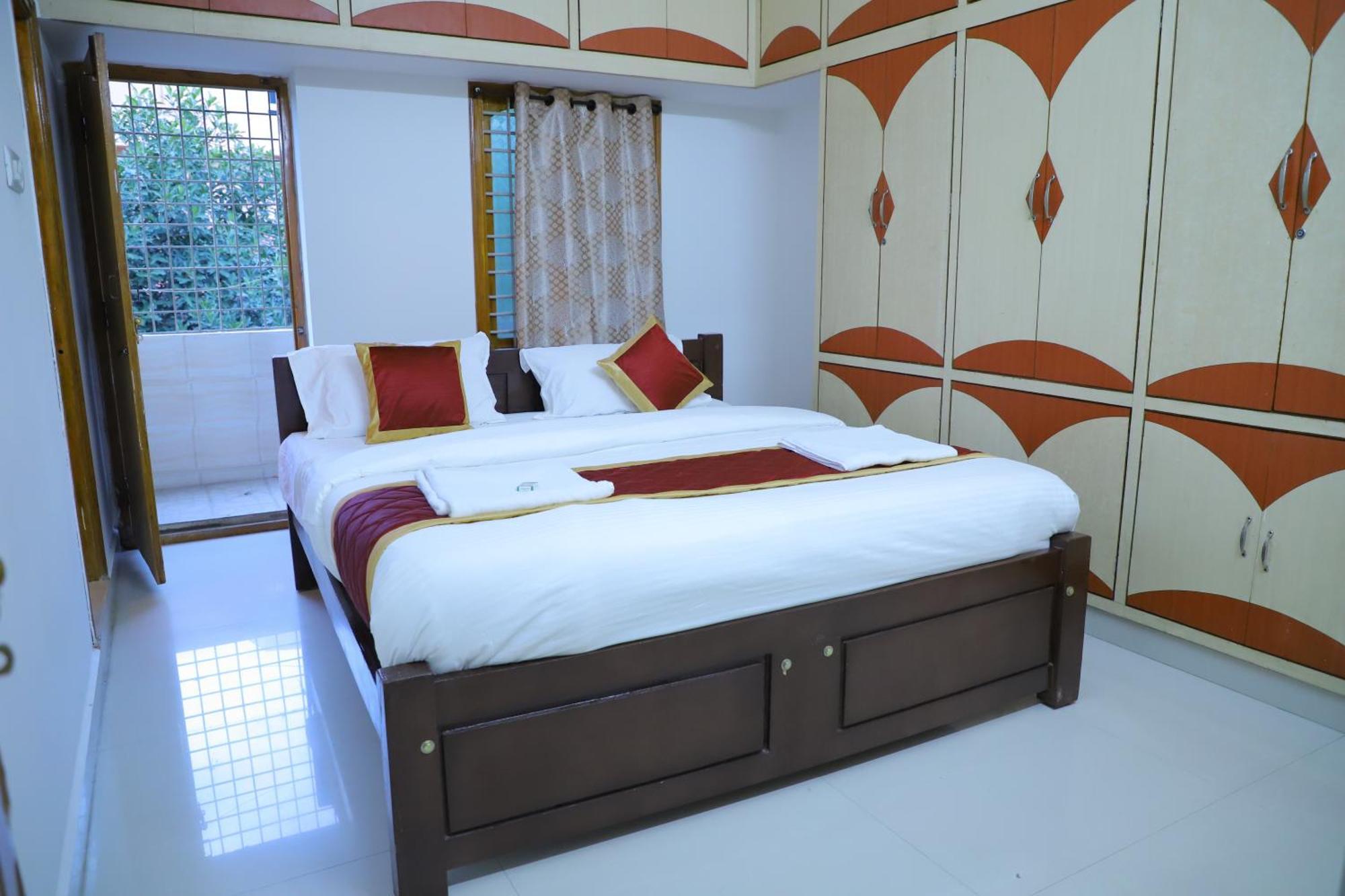Nanda Mohan Homestay- Luxuries Ac Apartment Close To Alipiri Foothills-Kapila Teertham And Iskcon Temple تيروباتي المظهر الخارجي الصورة