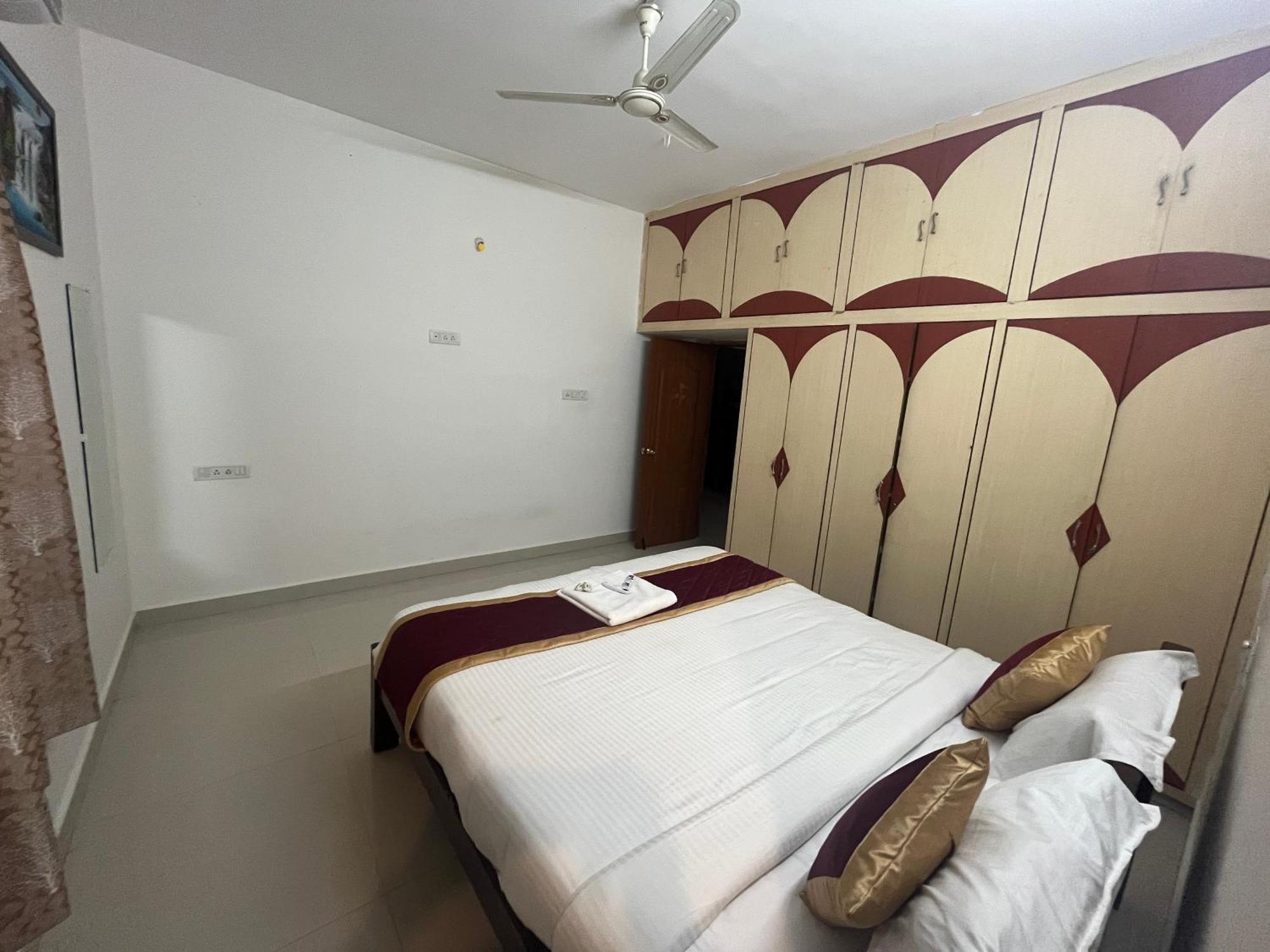 Nanda Mohan Homestay- Luxuries Ac Apartment Close To Alipiri Foothills-Kapila Teertham And Iskcon Temple تيروباتي المظهر الخارجي الصورة