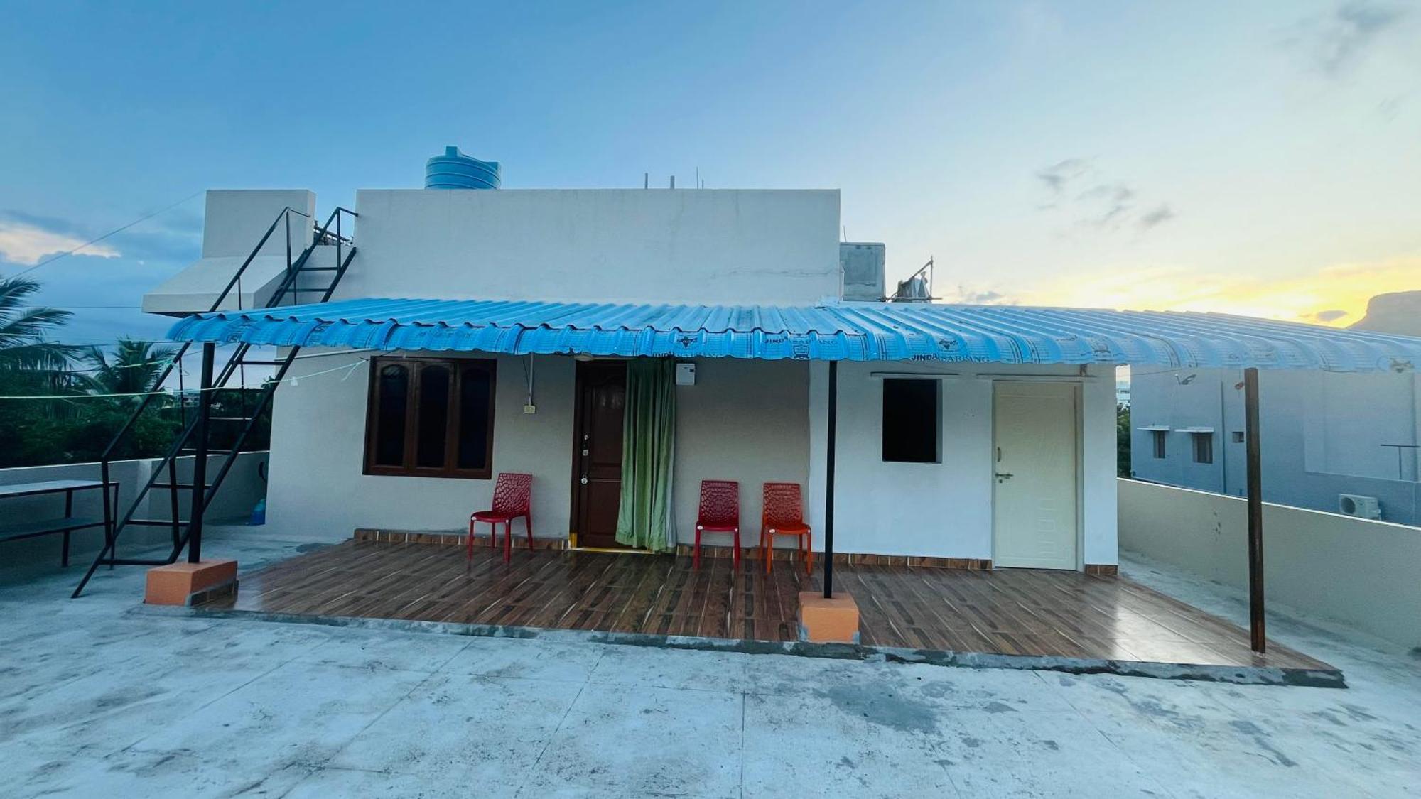Nanda Mohan Homestay- Luxuries Ac Apartment Close To Alipiri Foothills-Kapila Teertham And Iskcon Temple تيروباتي المظهر الخارجي الصورة